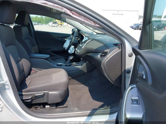 1G1ZC5ST8MF036999 Chevrolet Malibu Fwd 1fl