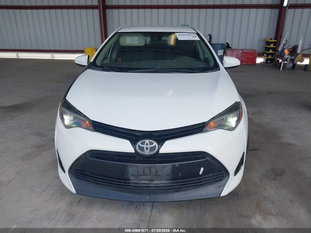 Toyota COROLLA LE 2018 2T1BURHE7JC986751 Image 12