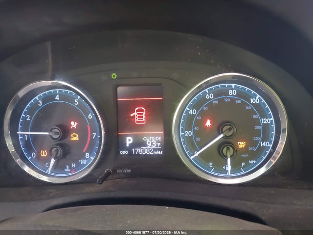 Toyota COROLLA LE 2018 2T1BURHE7JC986751 Image 7