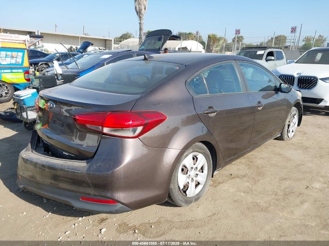 KIA FORTE LX 2017 3KPFL4A78HE074550 Image 4