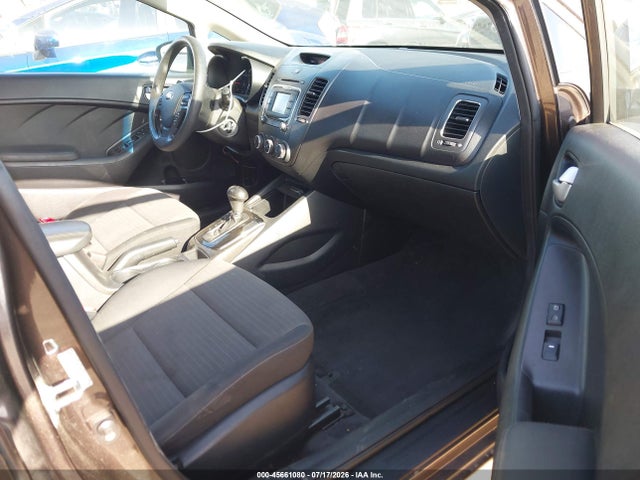 KIA FORTE LX 2017 3KPFL4A78HE074550 Image 5