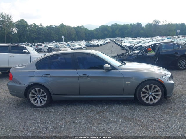 2011 Bmw 328i Xdrive მანქანა იყიდება აუქციონზე, vin: WBAPK7C56BF087697, აუქციონის ნომერი: 45661125