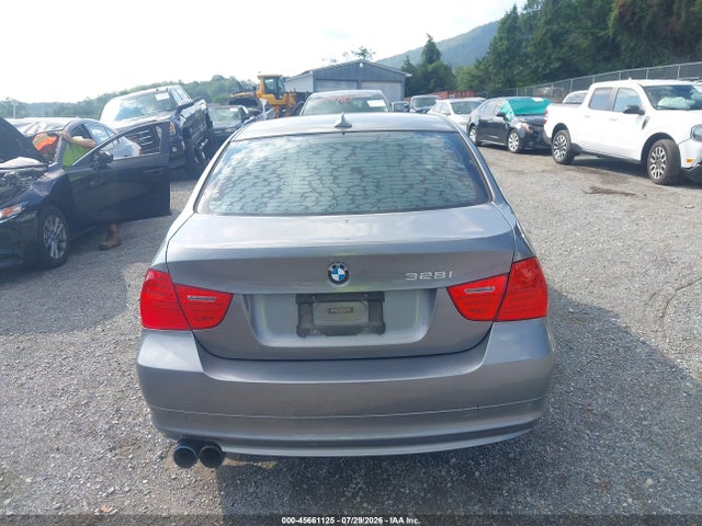 2011 Bmw 328i Xdrive მანქანა იყიდება აუქციონზე, vin: WBAPK7C56BF087697, აუქციონის ნომერი: 45661125