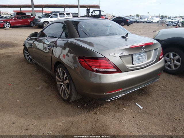 WDDPK3JA8JF150704 Mercedes-Benz Slc 300
