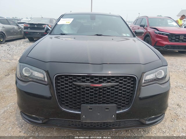 45661165 :رقم المزاد ، 2C3CCABG0NH135264 vin ، 2022 Chrysler 300 S مزاد بيع