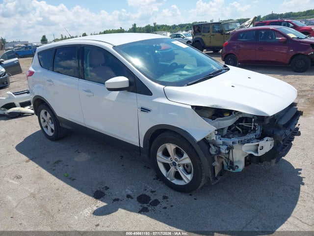 Продаж на аукціоні авто 2015 Ford Escape Se, vin: 1FMCU9GX0FUA93852, номер лоту: 45661193