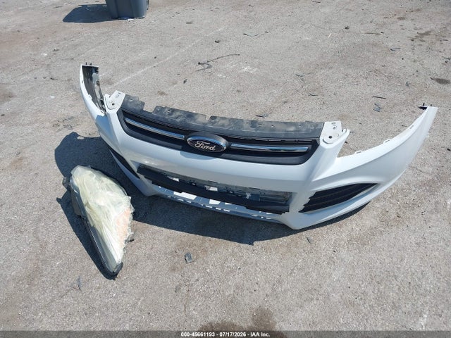 Продаж на аукціоні авто 2015 Ford Escape Se, vin: 1FMCU9GX0FUA93852, номер лоту: 45661193