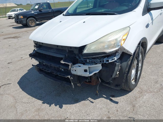 Продаж на аукціоні авто 2015 Ford Escape Se, vin: 1FMCU9GX0FUA93852, номер лоту: 45661193