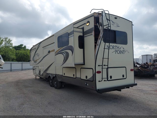 Jayc North Poin 2018 1UJCJ0BV2J1LZ0064 Image 3