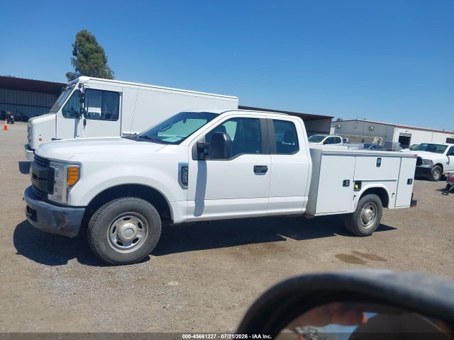 Ford F-350 Xl 2017 1FD8X3A65HEE29048 Image 17