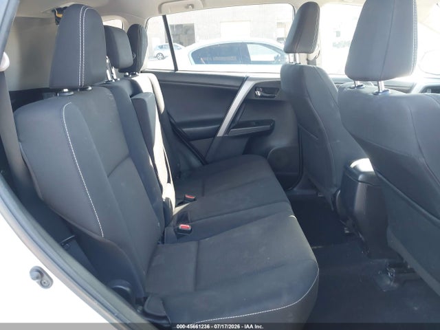 Toyota Rav4 Xle 2017 2T3WFREV6HW372192 Image 8