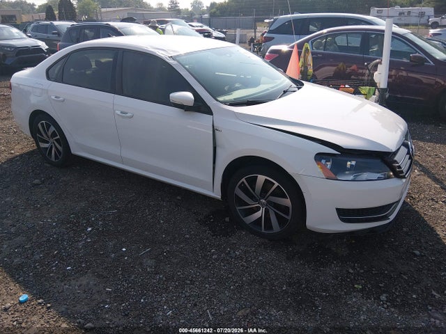 Aukcja sprzedaży 2014 Volkswagen Passat 1.8t Wolfsburg Edition, vin: 1VWAT7A39EC100811, numer aukcji: 45661242