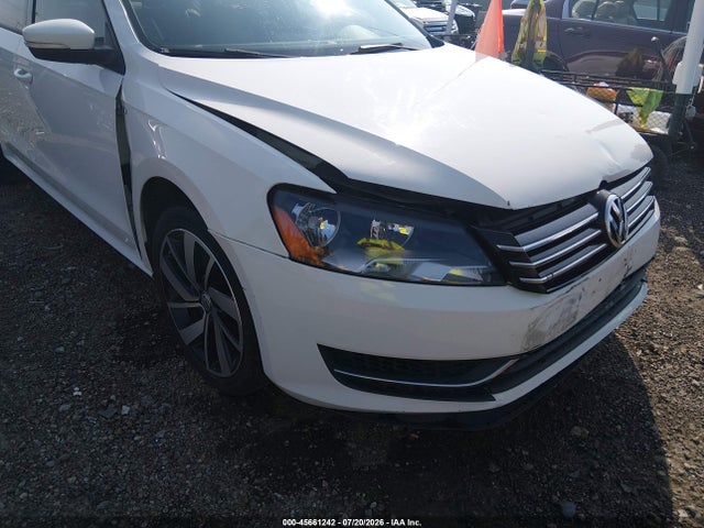 Aukcja sprzedaży 2014 Volkswagen Passat 1.8t Wolfsburg Edition, vin: 1VWAT7A39EC100811, numer aukcji: 45661242