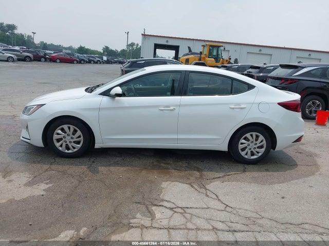 Продажа на аукционе авто 2020 Hyundai Elantra Se, vin: 5NPD74LF1LH603356, номер лота: 45661264