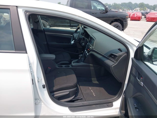 Продажа на аукционе авто 2020 Hyundai Elantra Se, vin: 5NPD74LF1LH603356, номер лота: 45661264