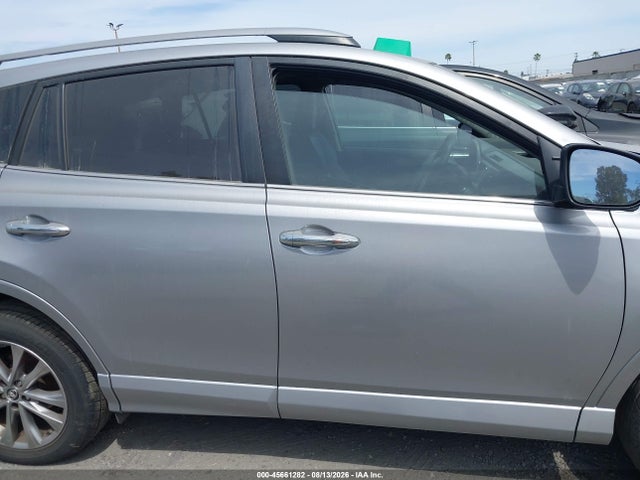 2T3YFREVXHW354545 Toyota Rav4 Platinum