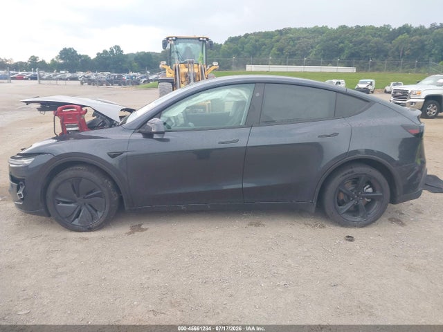 45661284 :رقم المزاد ، 7SAYGDED4TA471480 vin ، 2026 Tesla Model Y مزاد بيع