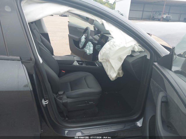 45661284 :رقم المزاد ، 7SAYGDED4TA471480 vin ، 2026 Tesla Model Y مزاد بيع
