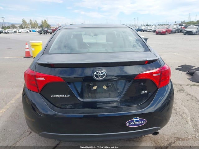 Toyota COROLLA SE 2017 5YFBURHE3HP701361 Image 17