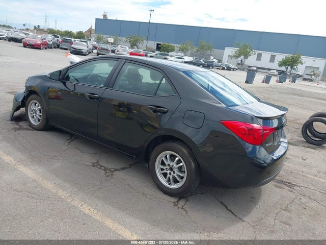 Toyota COROLLA SE 2017 5YFBURHE3HP701361 Image 3