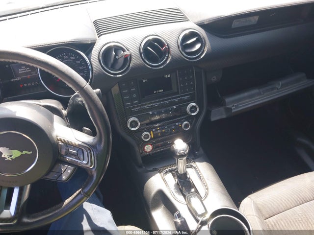 1FA6P8AMXG5230427 Ford Mustang V6