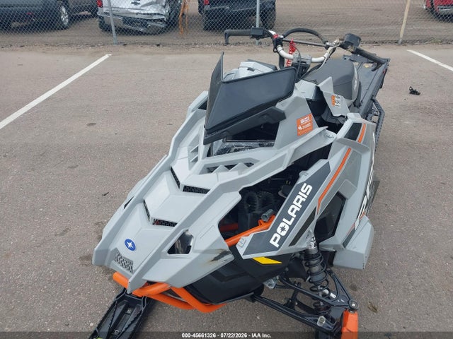 Polaris RMK 800 2020 SN1EGK8P3LC698151 Image 6