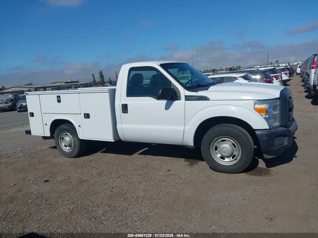 Ford F-250 Xl 2016 1FDBF2A67GED31155 Image 13