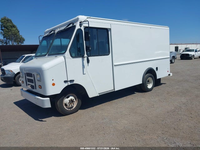 Ford E-350 Stripped 2017 1FC3E3KS5HDC66469 Image 2