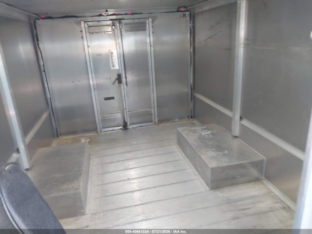 Ford E-350 Stripped 2017 1FC3E3KS7HDC65176 Image 8
