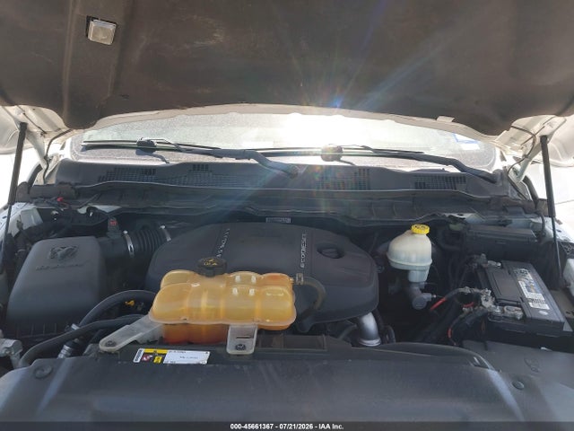 2015 Ram 1500 Laramie Limited მანქანა იყიდება აუქციონზე, vin: 1C6RR7PMXFS557002, აუქციონის ნომერი: 45661367
