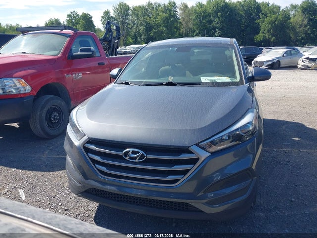 Hyundai TUCSON SE 2018 KM8J2CA48JU655322 Image 12
