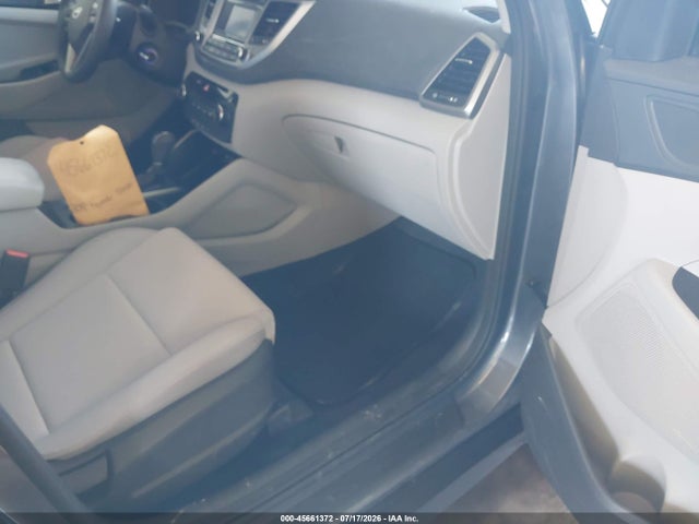 Hyundai TUCSON SE 2018 KM8J2CA48JU655322 Image 5