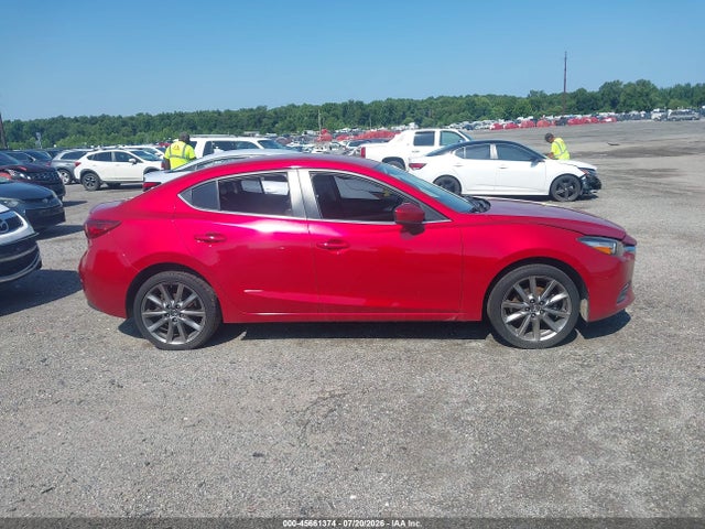 45661374 :رقم المزاد ، 3MZBN1V32JM255814 vin ، 2018 Mazda Mazda3 Touring مزاد بيع