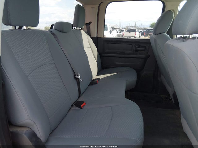 2019 Ram 1500 Classic Tradesman  4x4 5'7 Box მანქანა იყიდება აუქციონზე, vin: 1C6RR7KG1KS658571, აუქციონის ნომერი: 45661395