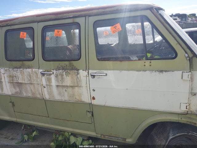 1970 Ford Econoline მანქანა იყიდება აუქციონზე, vin: E12GHH34149, აუქციონის ნომერი: 45661400