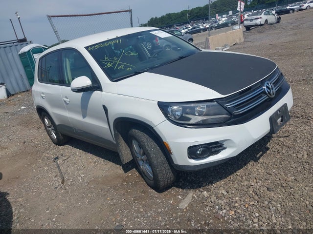 Продажа на аукционе авто 2012 Volkswagen Tiguan Le, vin: WVGAV7AX5CW588209, номер лота: 45661441