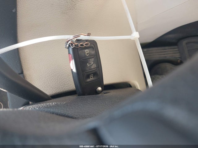 Продажа на аукционе авто 2012 Volkswagen Tiguan Le, vin: WVGAV7AX5CW588209, номер лота: 45661441