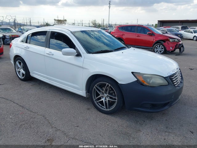 Aukcja sprzedaży 2013 Chrysler 200 Limited, vin: 1C3CCBCG9DN767268, numer aukcji: 45661523