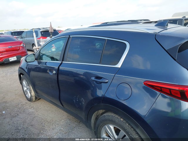 2017 Kia Sportage Lx მანქანა იყიდება აუქციონზე, vin: KNDPM3AC8H7227582, აუქციონის ნომერი: 45661529