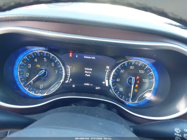 Chrysler Pacifica Limited 2017 2C4RC1GG0HR633400 Image 7