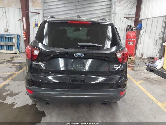 1FMCU0HD1KUA71952 Ford ESCAPE SEL