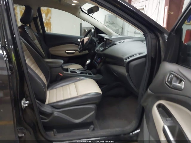 1FMCU0HD1KUA71952 Ford ESCAPE SEL