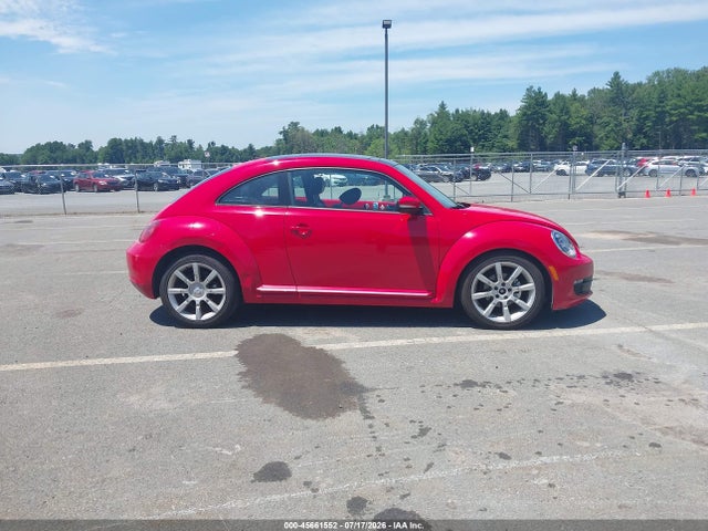 45661552 :رقم المزاد ، 3VWHP7AT8EM631063 vin ، 2014 Volkswagen Beetle 2.5l مزاد بيع