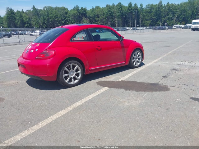 45661552 :رقم المزاد ، 3VWHP7AT8EM631063 vin ، 2014 Volkswagen Beetle 2.5l مزاد بيع