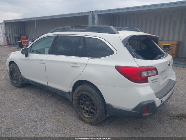 Subaru Outback 2.5i Premium 2018 4S4BSAHC9J3264353 Image 3
