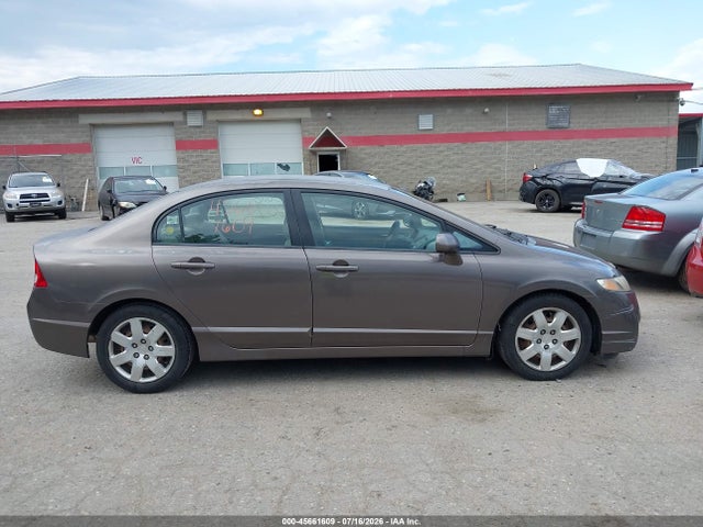 Auction sale of the 2009 Honda Civic Lx, vin: 2HGFA15549H518494, lot number: 45661609