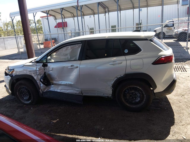 Продажа на аукционе авто 2024 Toyota Corolla Cross L, vin: 7MUAAAAG3RV106011, номер лота: 45661666