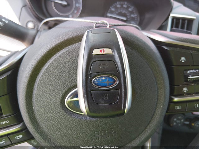 Продажа на аукционе авто 2022 Subaru Impreza Premium 5-door, vin: 4S3GTAD64N3723592, номер лота: 45661722