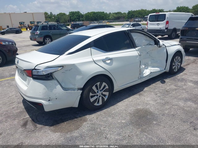 Продажа на аукционе авто 2020 Nissan Altima S Fwd, vin: 1N4BL4BV3LC113899, номер лота: 45661743
