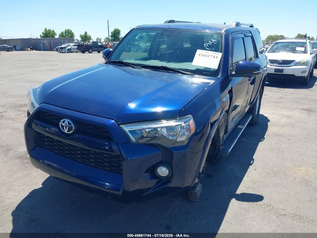 Toyota 4runner Sr5 Premium 2019 JTEZU5JR3K5205061 Image 2